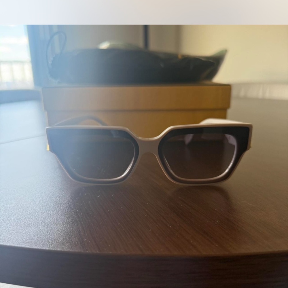 Fendi Cream Frame Sunglasses with Ombre Dark Lenses